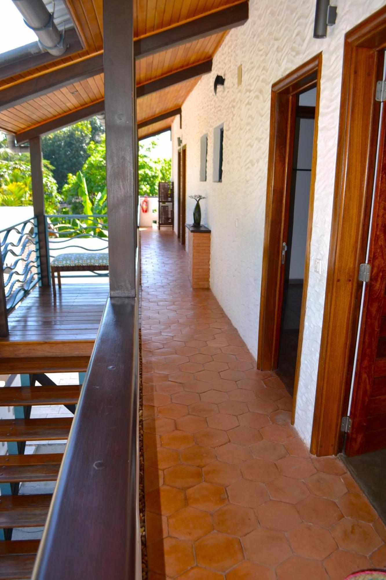 Kily House Hotel Morondava Kültér fotó