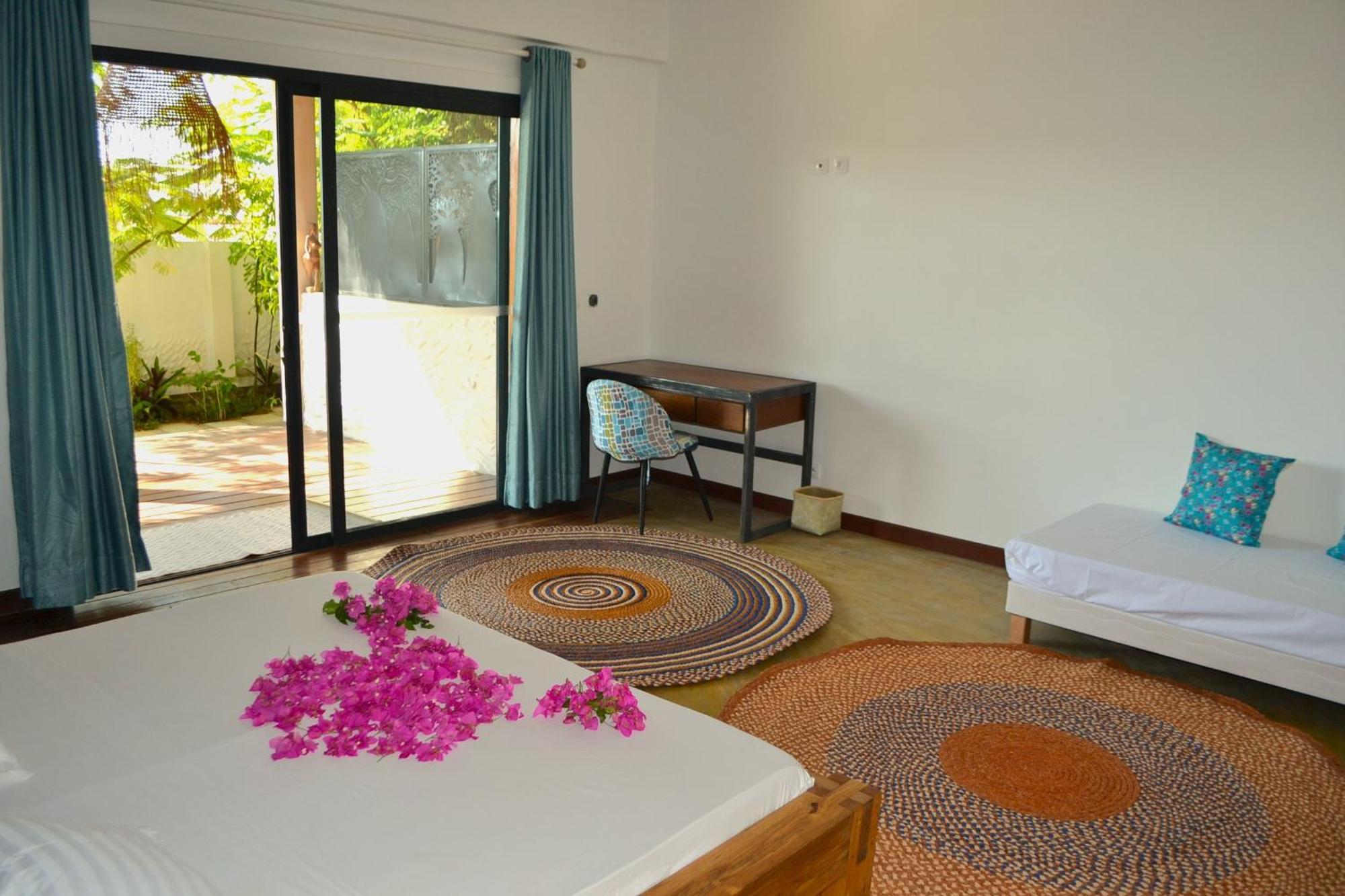 Kily House Hotel Morondava Kültér fotó