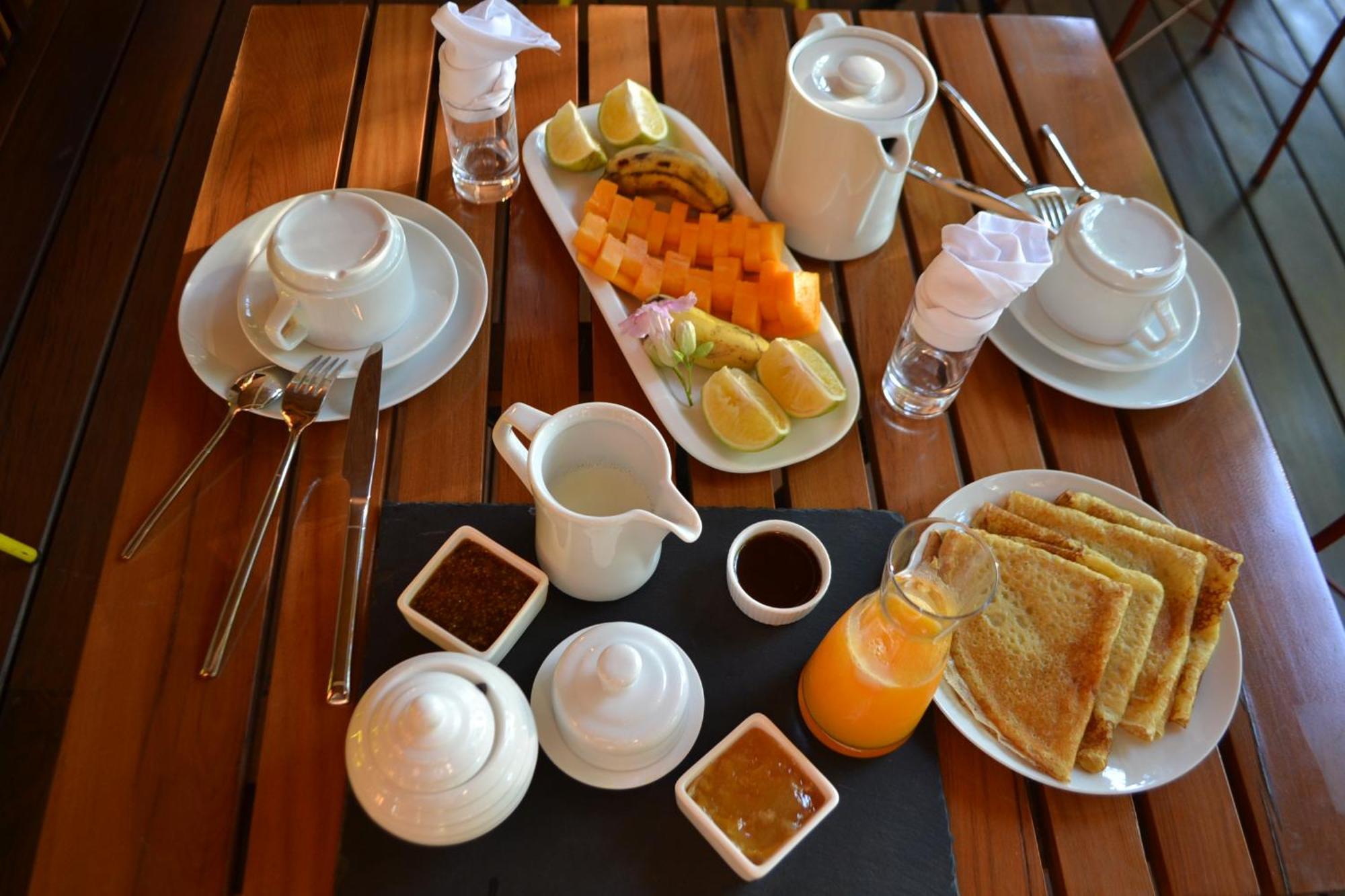Kily House Hotel Morondava Kültér fotó